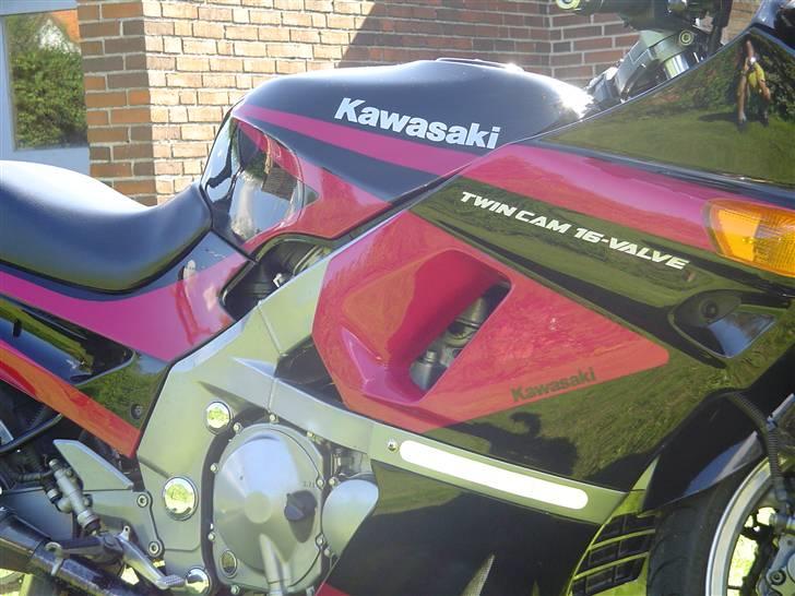 Kawasaki ZZR 600 billede 5
