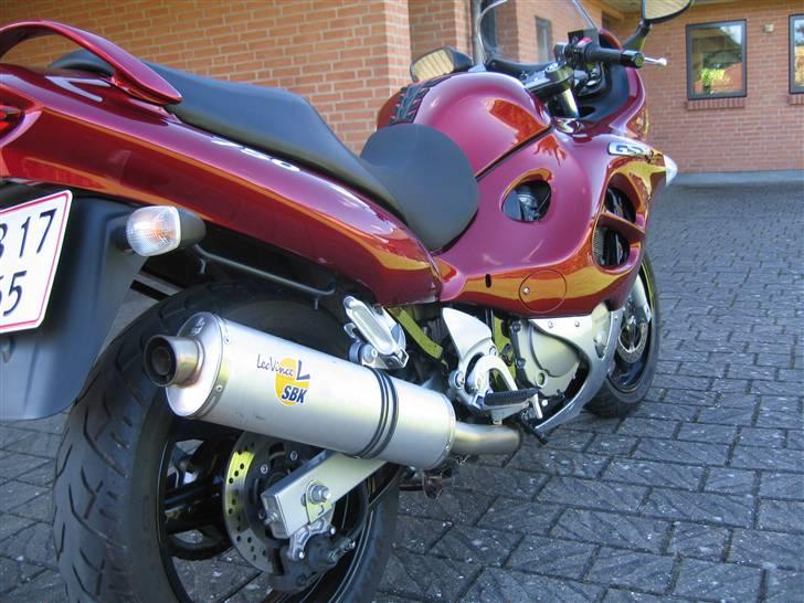 Suzuki GSX 750F billede 1