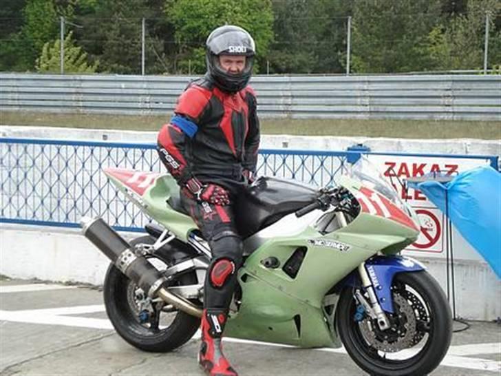 Yamaha R1 (banejern)**SOLGT** - Udgangspunktet! Som jeg købte den... billede 14