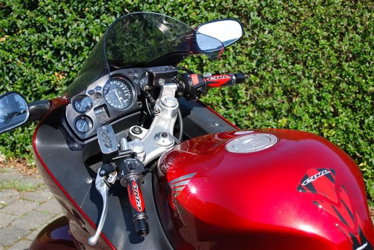 Honda cbr 1100 xx billede 4