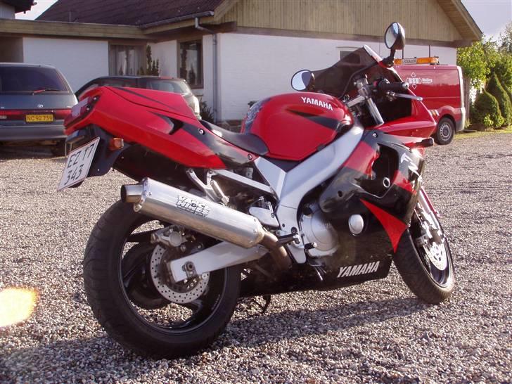 Yamaha FZR 600 R (er solgt ) billede 1