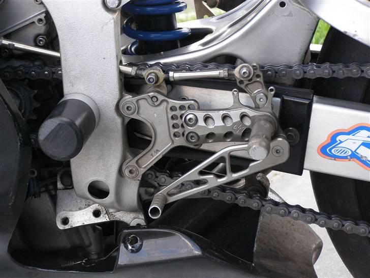 Yamaha YZF-R6 (baneged)*solgt* billede 3