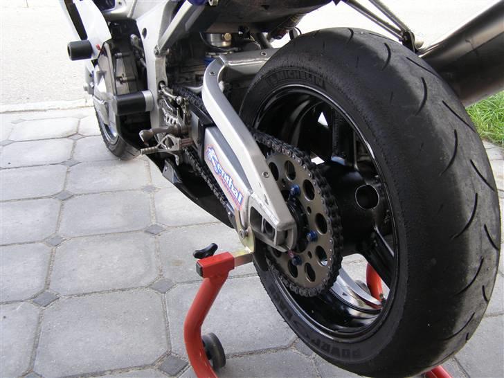 Yamaha YZF-R6 (baneged)*solgt* billede 4