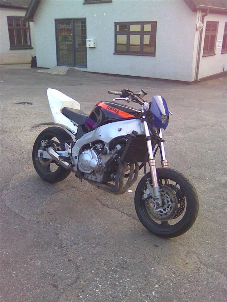 Yamaha FZR600R Streetfigther billede 13