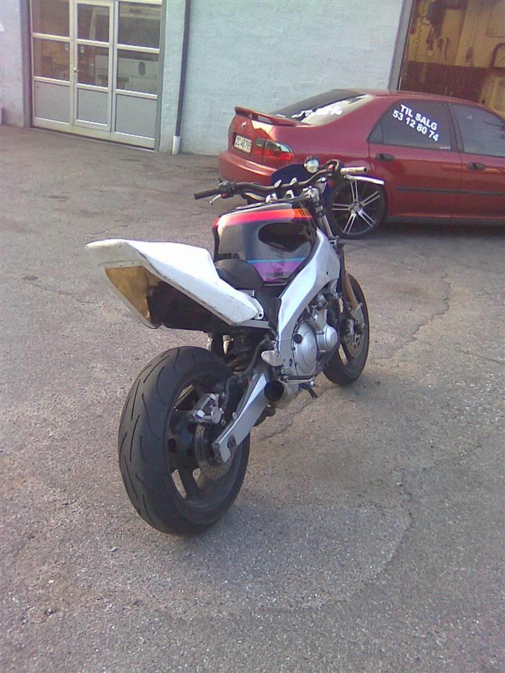 Yamaha FZR600R Streetfigther billede 15