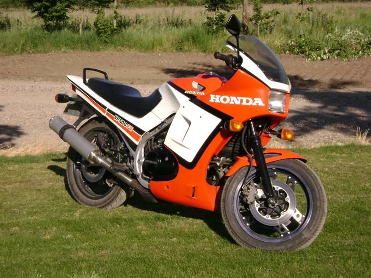 Honda VF 500 F2 billede 1