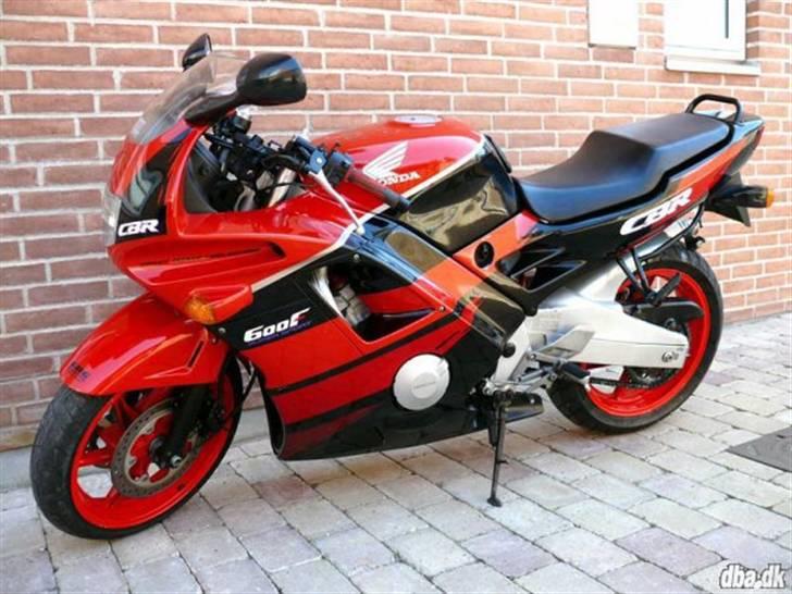 Honda cbr 600  SOLGT ! billede 4