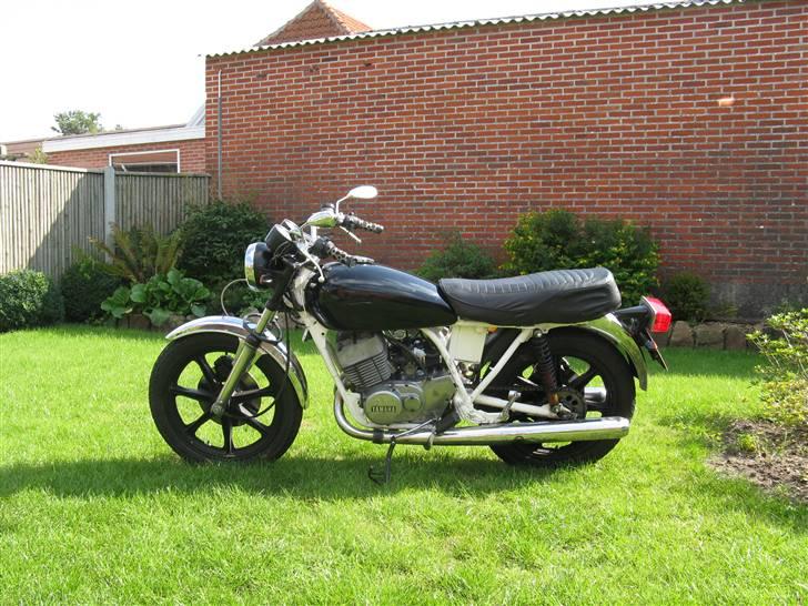 Yamaha RD 400 billede 5