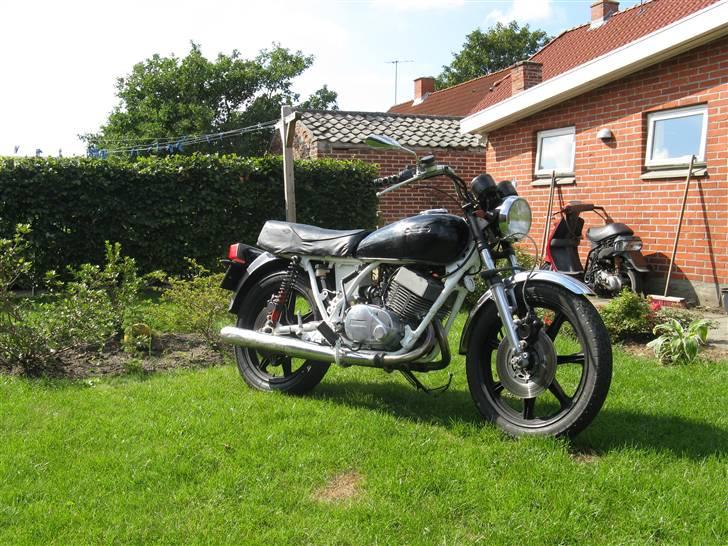 Yamaha RD 400 billede 6