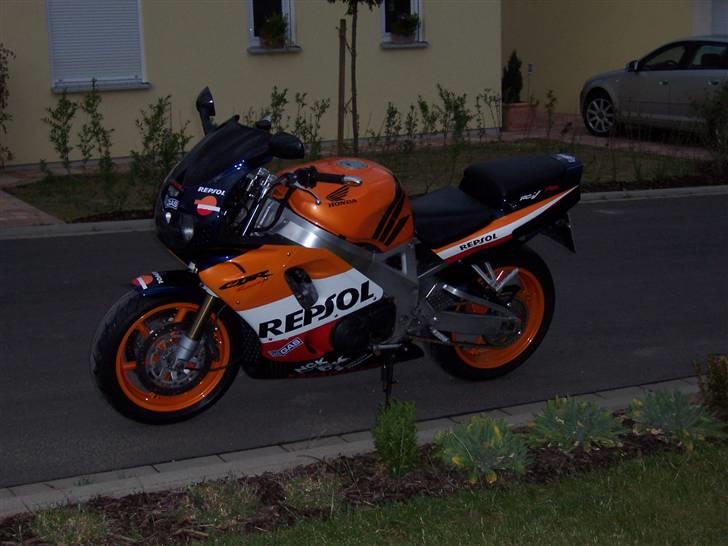 Honda CBR 900RR Fireblade - Fra da jeg hentede den i Tyskland billede 2