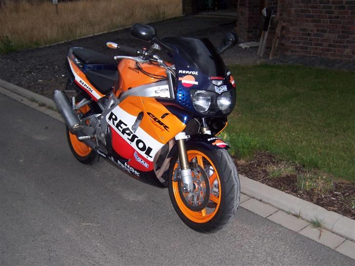 Honda CBR 900RR Fireblade - Fra da jeg hentede den i Tyskland billede 3
