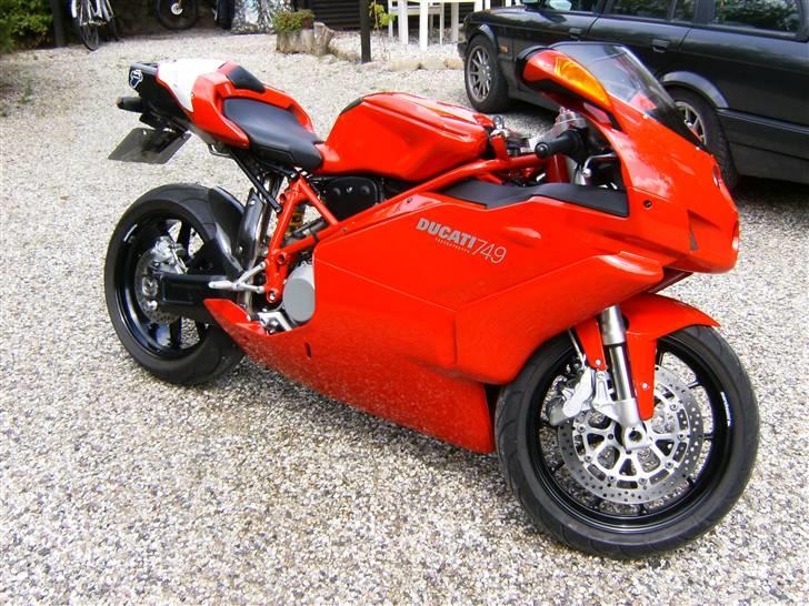 Ducati 749 billede 2