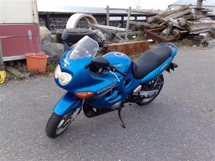 Suzuki GSX 600 F billede 1