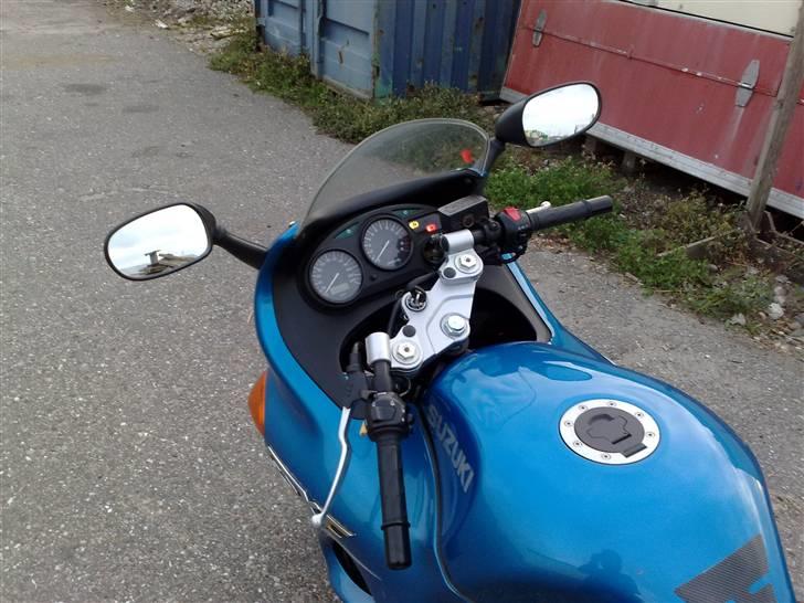 Suzuki GSX 600 F billede 4