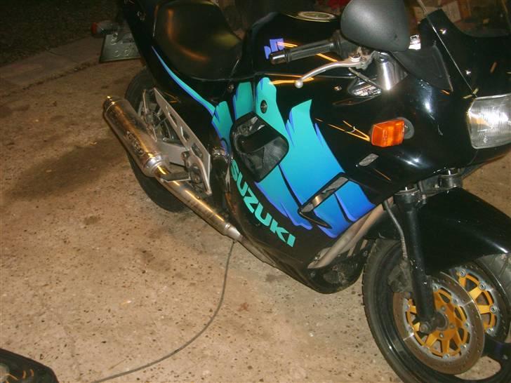 Suzuki GSX 600F billede 3