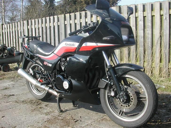 Kawasaki GPZ 750 Unitrak billede 7
