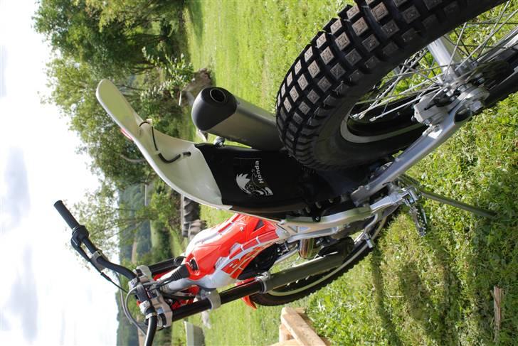 Beta Rev 3 270 trial - Lidt sjov til Honda kørene ;) billede 5