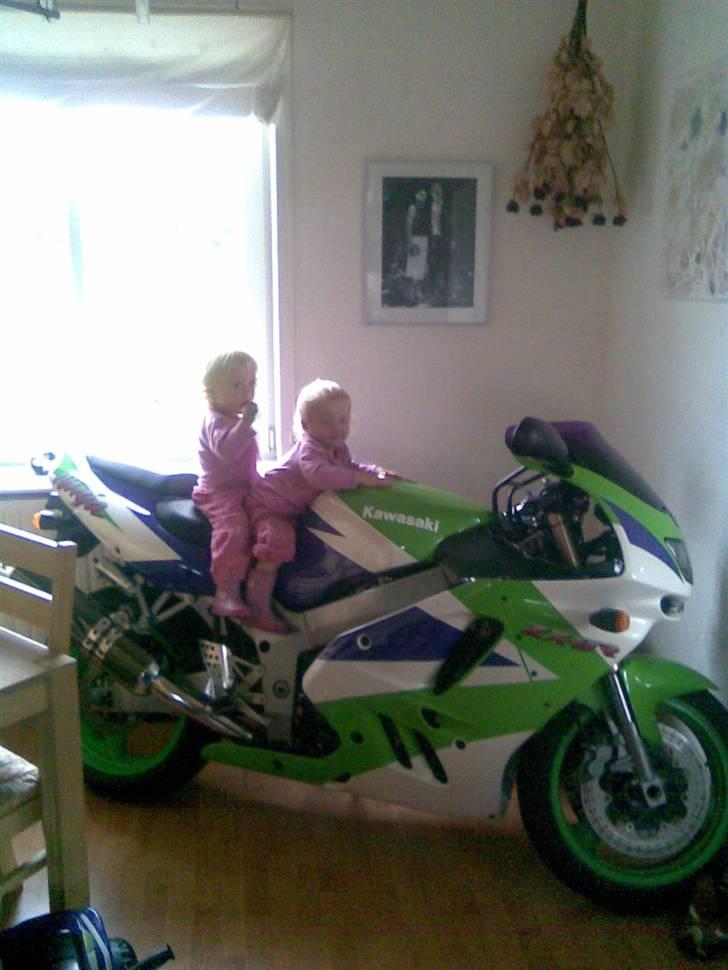 Kawasaki zx9r billede 1