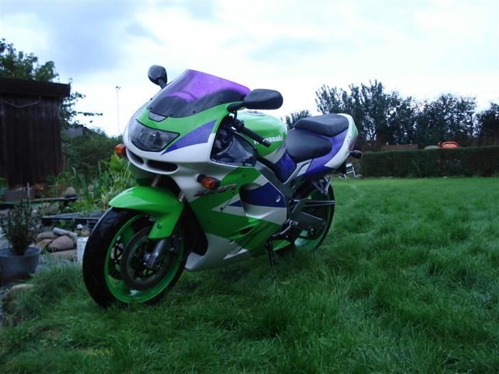 Kawasaki zx9r billede 3