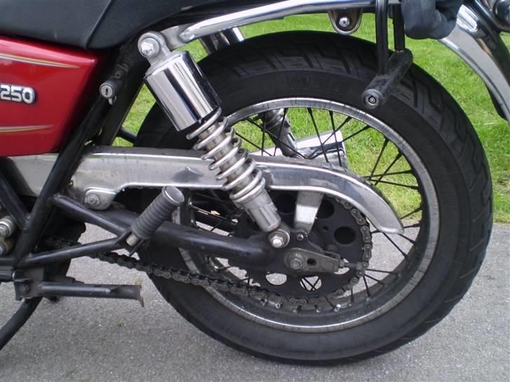 Suzuki GN 250 Solgt - Også hjelmlås den er kædetrukket billede 17