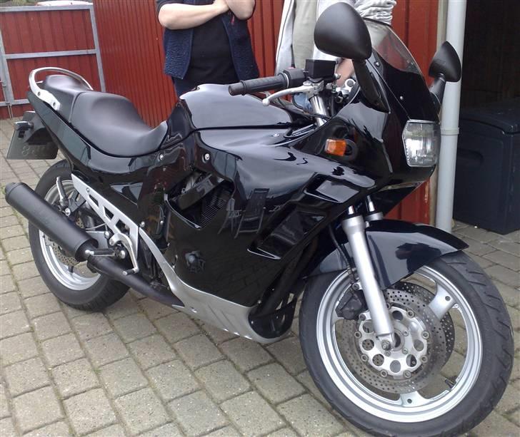 Suzuki GSX 600 F billede 2