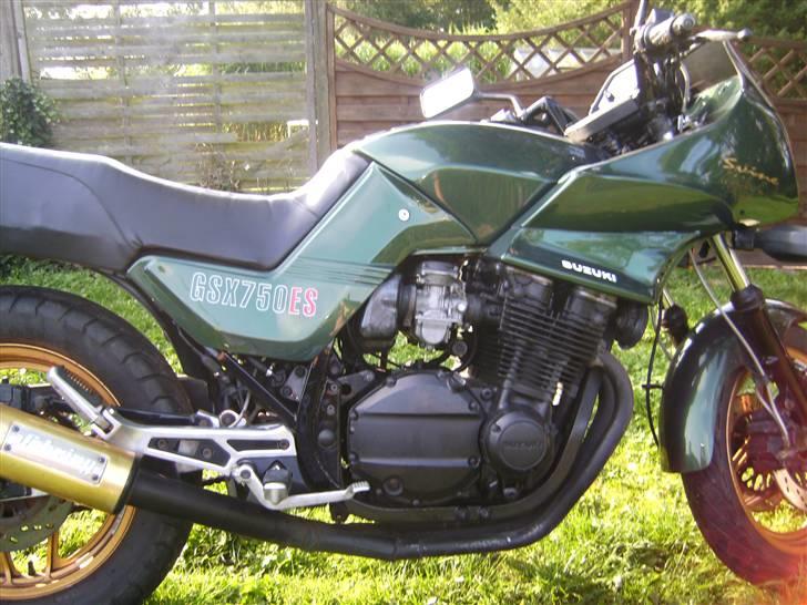 Suzuki gsx750 es billede 4