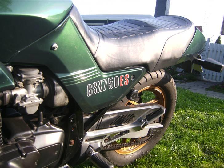 Suzuki gsx750 es billede 9