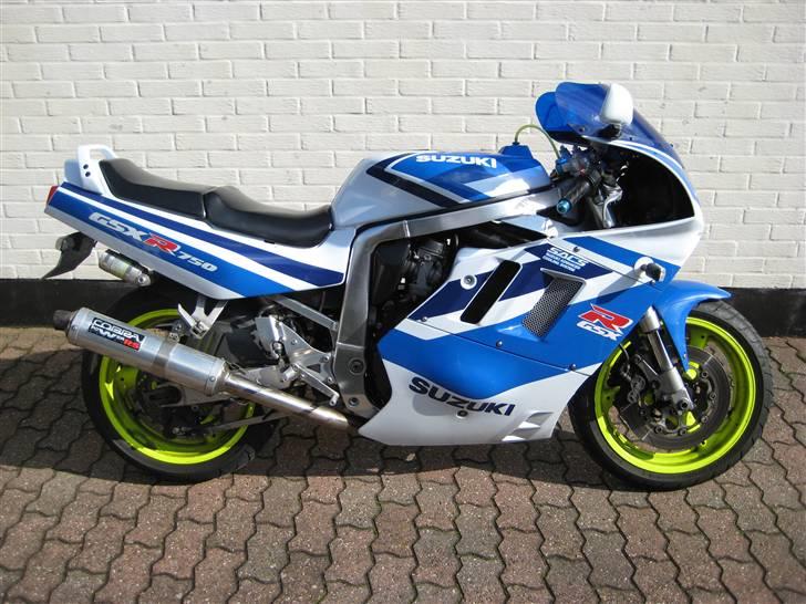 Suzuki GSXR 750 billede 1