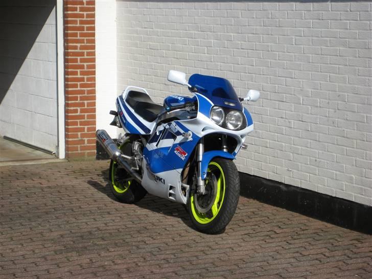 Suzuki GSXR 750 billede 4