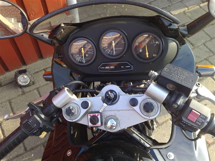 Suzuki GSX 600 F billede 8