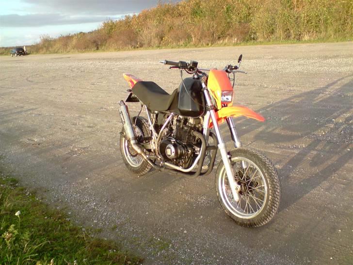 Suzuki DR 650 supermotar  billede 8