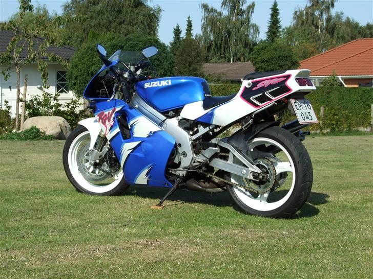 Suzuki RGV 250 Gamma billede 15