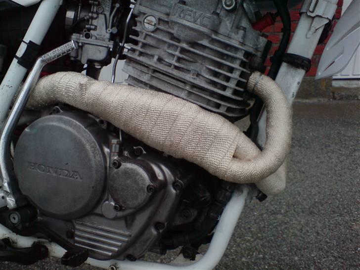 Honda XR 600 R SM - SOLGT - - Powerwrap på forrør. billede 13