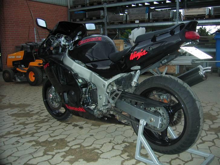 Kawasaki zx6r Solgt billede 10