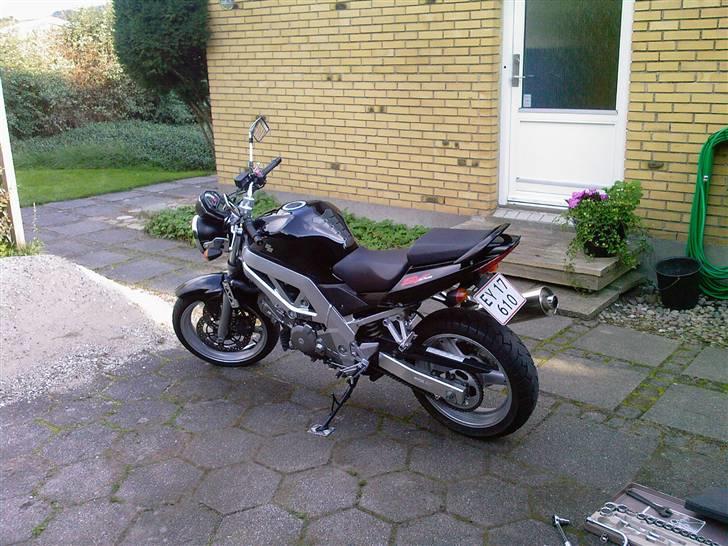 Suzuki Sv 650 Naked billede 4