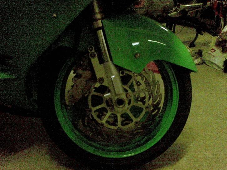 Kawasaki ZX12R billede 5