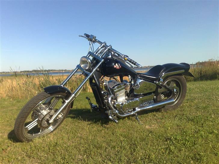 Regal Raptor DD300 Spyder - Solens varme stråler ved vandet billede 7