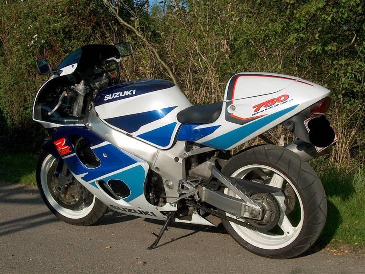 Suzuki GSX-R 750 SRAD billede 4