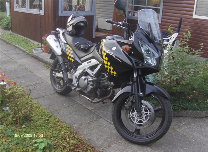 Suzuki DL 650 V-Strom billede 3