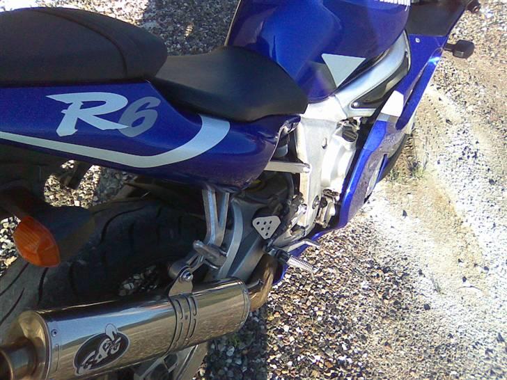 Yamaha YZF R6 billede 14