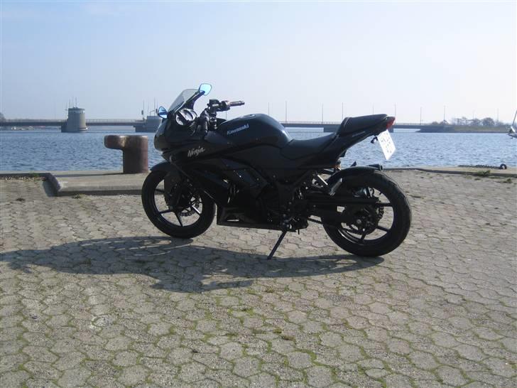 Kawasaki Ninja 250R billede 6