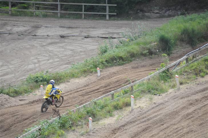 Suzuki RM-Z250 K9 - På vej igennem sandhullerne i Sønderskov  billede 15