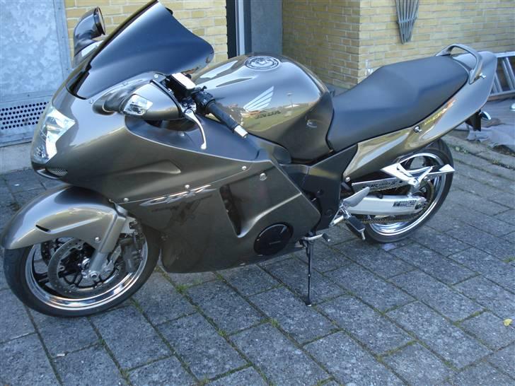 Honda cbr 1100 xx super blackbi - smuk,,,,,,, sort MRA kåbeskærm billede 1