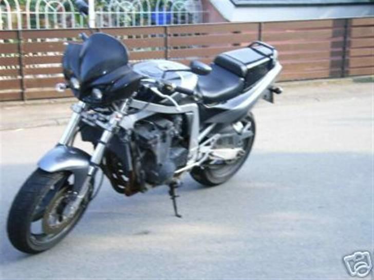 Suzuki gsx-r 750 *solgt* - Som den så ud da jeg købte den billede 6