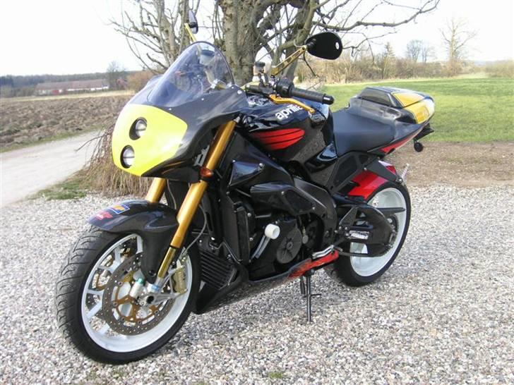 Aprilia Tuono Racing billede 1