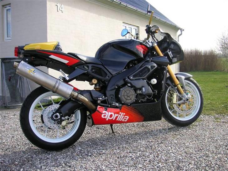 Aprilia Tuono Racing billede 5