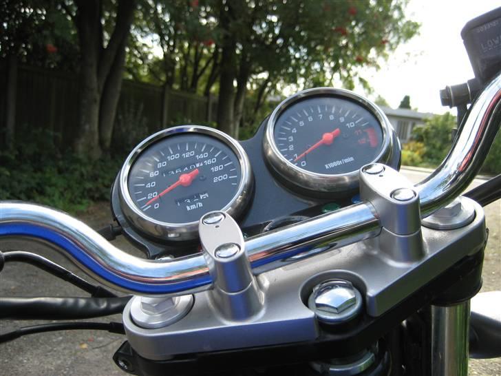 Suzuki GS 500 billede 2