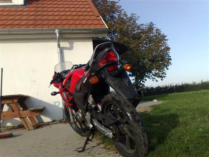 Honda CBR 125 R billede 5