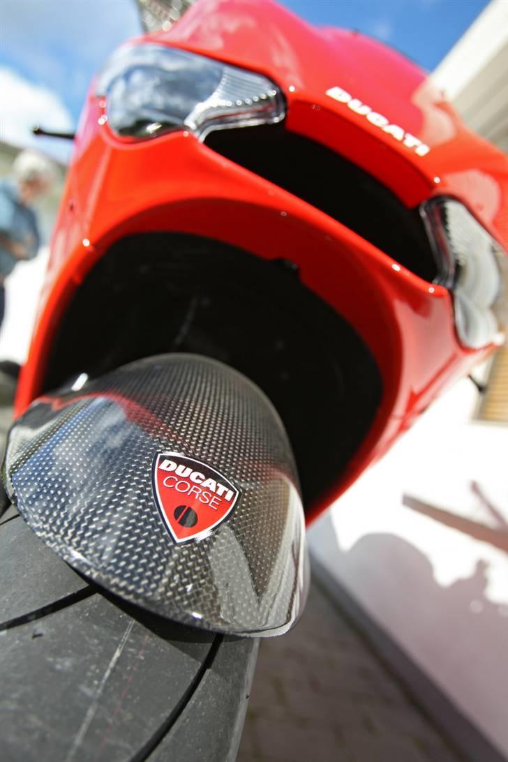 Ducati Desmosedici billede 16