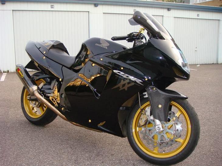 Honda Cbr 1100 Xx Superblackbird 2005 Der Kommer Nye Billeder Når 7670